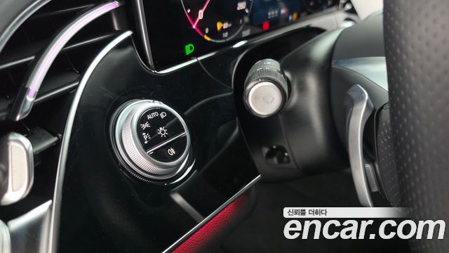 Mercedes-Benz E-Class (W214) E300 4MATIC AMG Line 2024 — фото 36