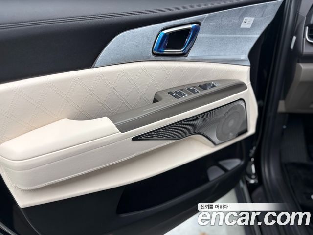Kia Carnival (IV) HEV 9-Seater Hi-Limousine (Special vehicle) 2026 — фото 21