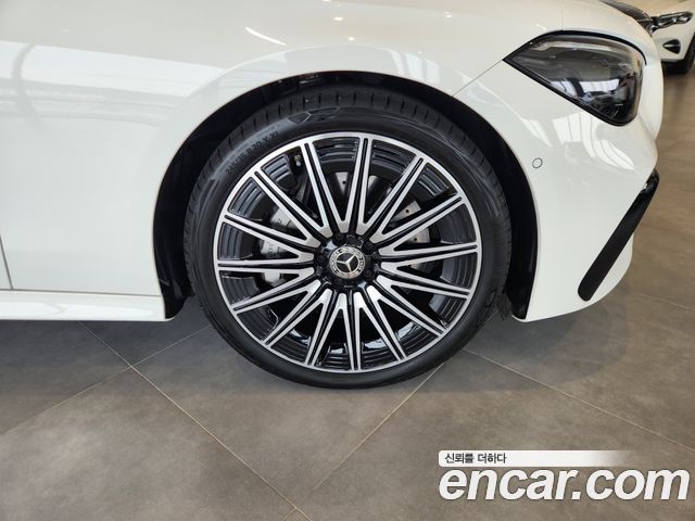 Mercedes-Benz CLE-Class (C236) CLE450 4MATIC Coupe 2025 — фото 5
