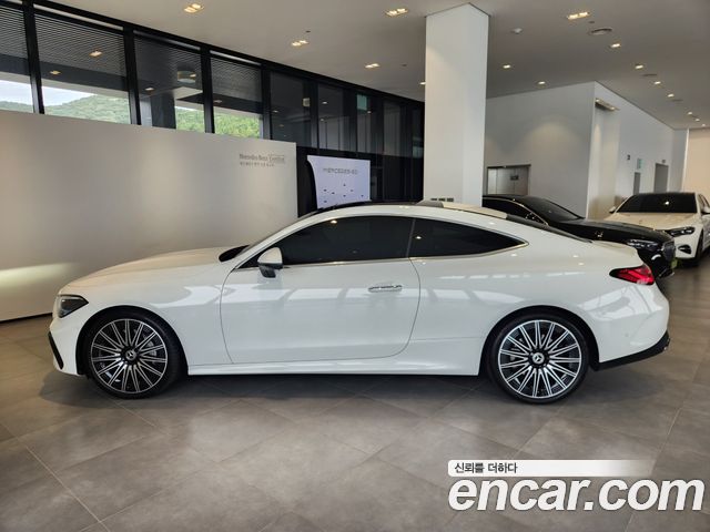 Mercedes-Benz CLE-Class (C236) CLE450 4MATIC Coupe 2025 — фото 8