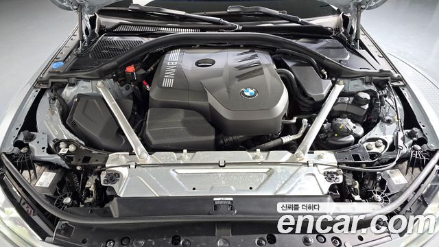 BMW 4 Series (G22) 420i M Sport Pro Gran Coupe 2025 — фото 6