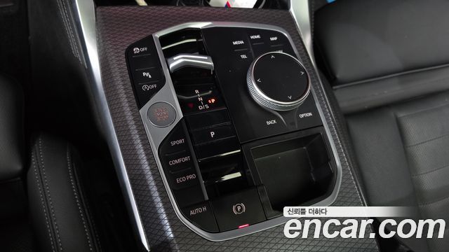 BMW 4 Series (G22) 420i M Sport Pro Gran Coupe 2025 — фото 9