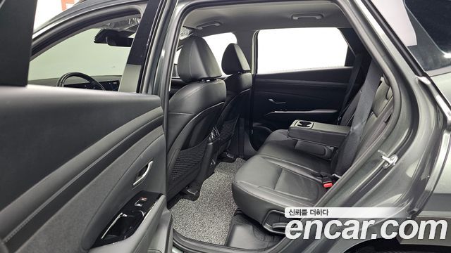 Hyundai Tucson (NX4) Gasoline 1.6 Turbo 2WD Inspiration 2024 — фото 12