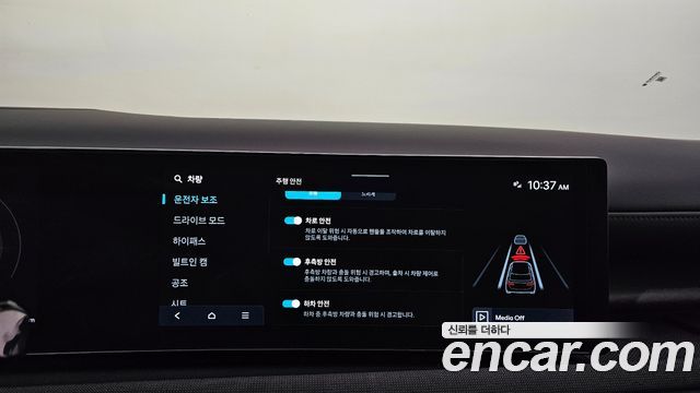 Hyundai Tucson (NX4) Gasoline 1.6 Turbo 2WD Inspiration 2024 — фото 32