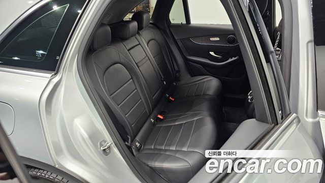 Mercedes-Benz GLC-Class (X253) GLC300 4MATIC 2019 — фото 11
