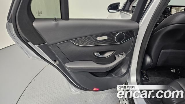Mercedes-Benz GLC-Class (X253) GLC300 4MATIC 2019 — фото 25