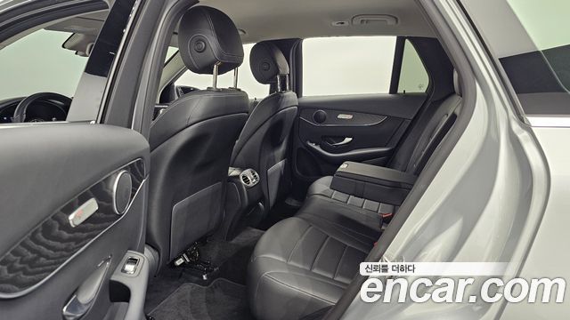 Mercedes-Benz GLC-Class (X253) GLC300 4MATIC 2019 — фото 26