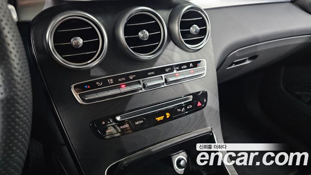 Mercedes-Benz GLC-Class (X253) GLC300 4MATIC 2019 — фото 30