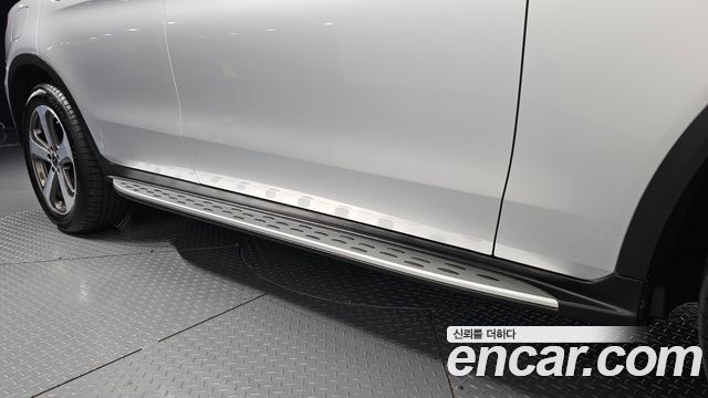 Mercedes-Benz GLC-Class (X253) GLC300 4MATIC 2019 — фото 36