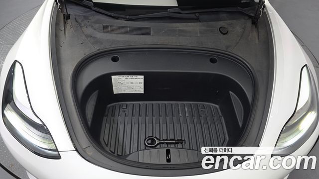 Tesla Model 3 Standard Range Plue RWD 2021 — фото 6