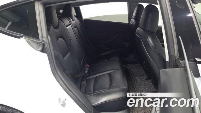Tesla Model 3 Standard Range Plue RWD 2021 — фото 11