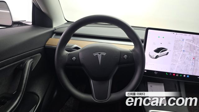 Tesla Model 3 Standard Range Plue RWD 2021 — фото 13