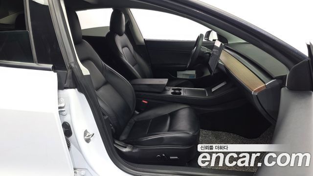 Tesla Model 3 Standard Range Plue RWD 2021 — фото 26