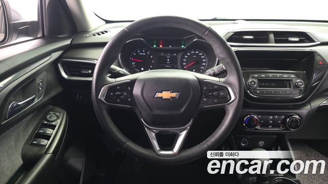 Chevrolet Trailblazer 1.3 Turbo 2WD LT 2022 — фото 13