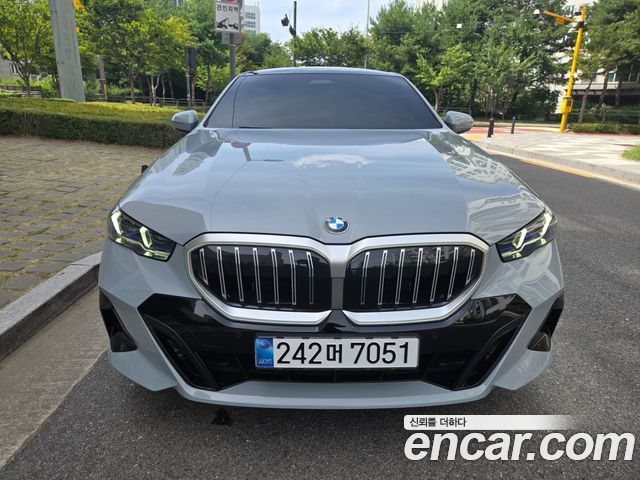 BMW 5 Series (G60) 520i M Sport