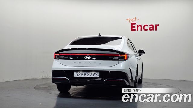 Hyundai Sonata The Edge (DN8) 2.0 Exclusive 2024 — фото 4