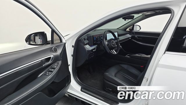 Hyundai Sonata The Edge (DN8) 2.0 Exclusive 2024 — фото 10