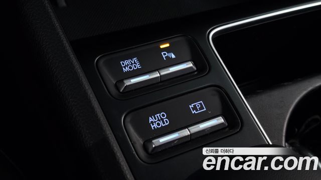Hyundai Sonata The Edge (DN8) 2.0 Exclusive 2024 — фото 27