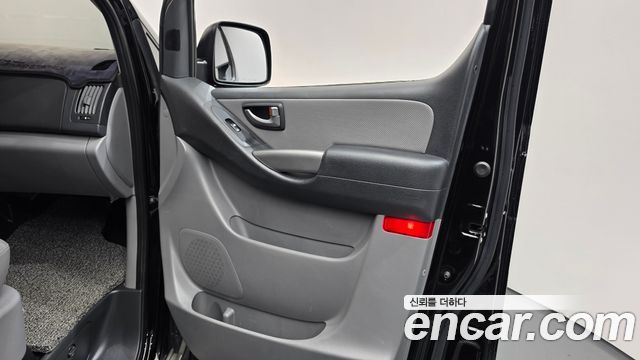 Hyundai Grand Starex 4WD Camping car 2021 — фото 24