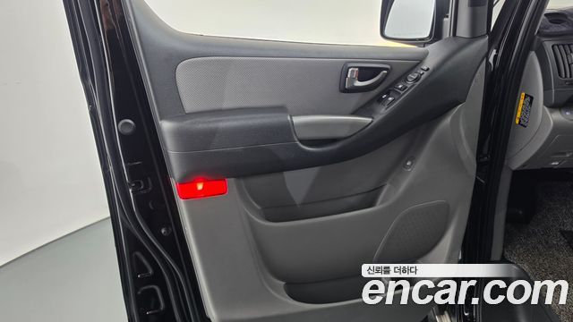 Hyundai Grand Starex 4WD Camping car 2021 — фото 25