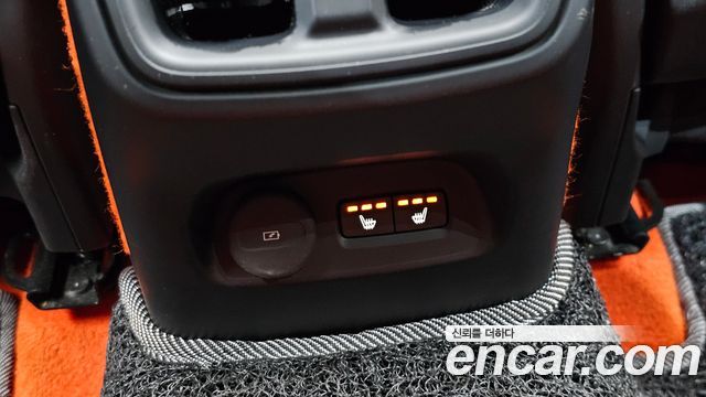 Volvo XC40 T4 R-Design 2020 — фото 27