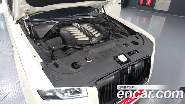 Rolls-Royce Ghost 6.6 V12 2014 — фото 6