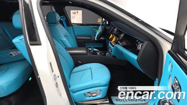 Rolls-Royce Ghost 6.6 V12 2014 — фото 11