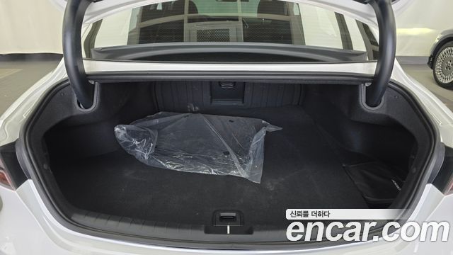 Hyundai Grandeur (IG) 3.0 LPi Rent Car Premium 2023 — фото 20