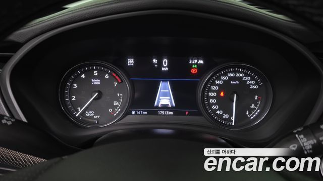 Cadillac XT4 2.0 Sport AWD 2023 — фото 8