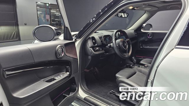 MINI Cooper Countryman Classic Plus Lite 2nd 2022 — фото 10