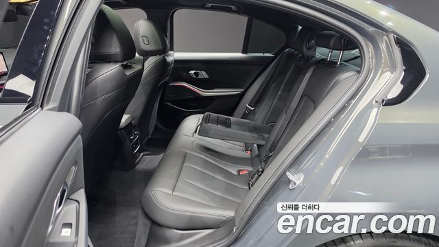 BMW 3 Series (G20) 320i M Sport 2025 — фото 11