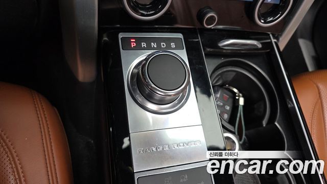 Land Rover Range Rover (IV) 4.4 SDV8 AB DIESEL 2016 — фото 9