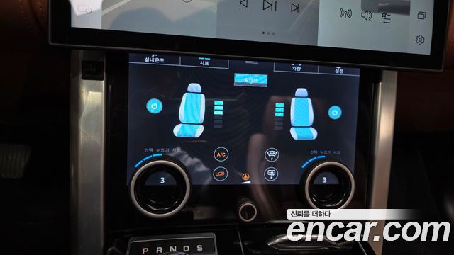 Land Rover Range Rover (IV) 4.4 SDV8 AB DIESEL 2016 — фото 16