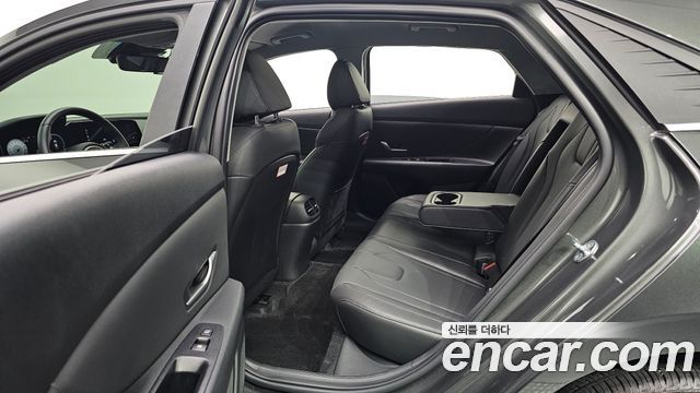 Hyundai Avante (CN7) 1.6 Inspiration 2023 — фото 12