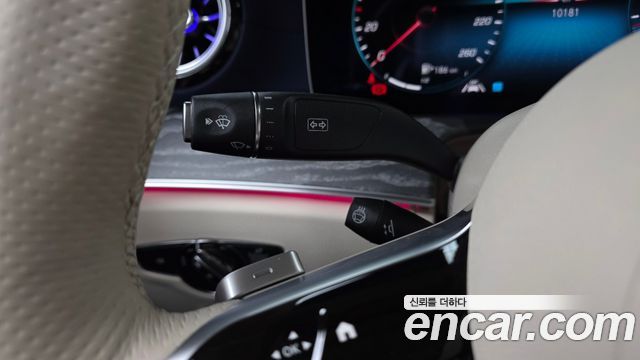 Mercedes-Benz E-Class (W213) E450 4MATIC Cabriolet 2023 — фото 20