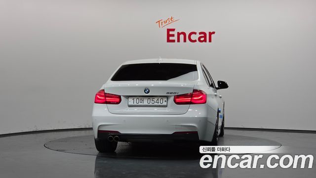 BMW 3 Series (F30) 320i M Sport 2016 — фото 4
