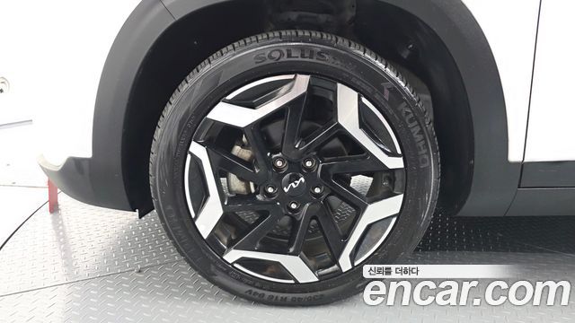 Kia Seltos Gasoline 2.0 2WD Signature 2023 — фото 5