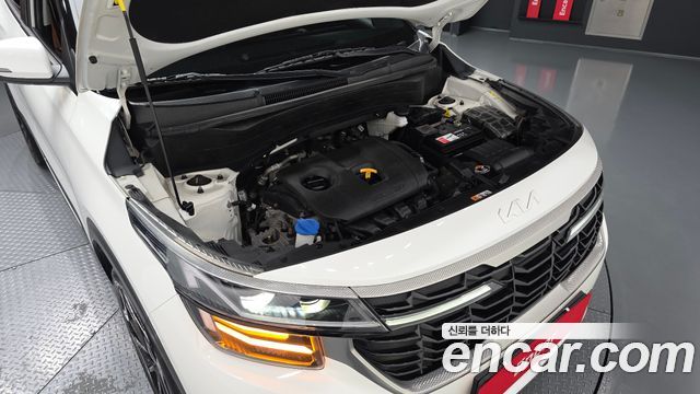 Kia Seltos Gasoline 2.0 2WD Signature 2023 — фото 6