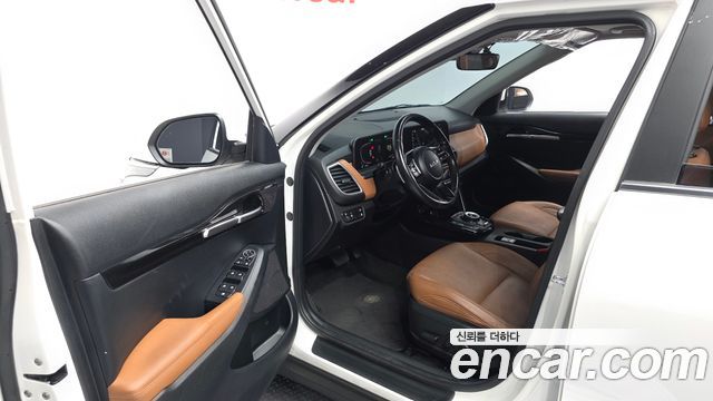 Kia Seltos Gasoline 2.0 2WD Signature 2023 — фото 10