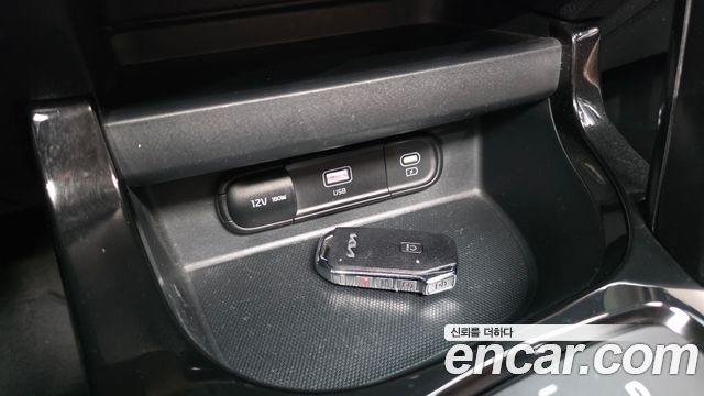 Kia Seltos Gasoline 2.0 2WD Signature 2023 — фото 32