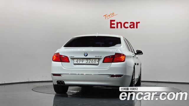 BMW 5 Series (F10) 528i xDrive Luxury 2014 — фото 4