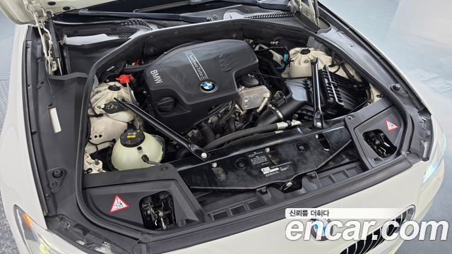 BMW 5 Series (F10) 528i xDrive Luxury 2014 — фото 6