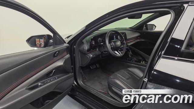 Hyundai Avante (CN7) 1.6 Modern N Line 2024 — фото 10