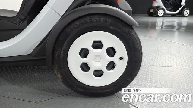 Renault Korea Twizy Life(2-Seater) 2020 — фото 21