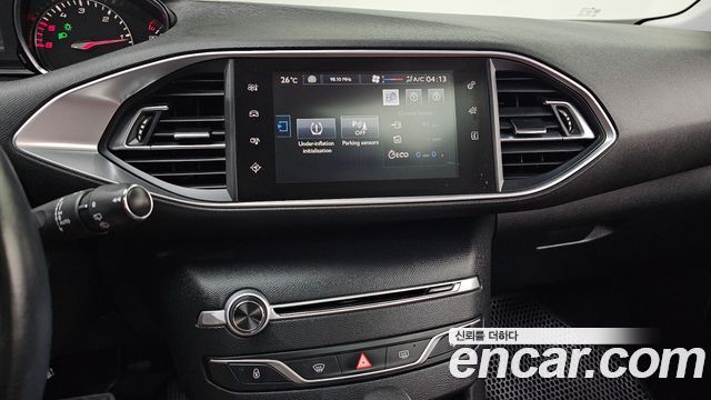 Peugeot 308 (II) 1.6 BlueHDi Active 2015 — фото 14