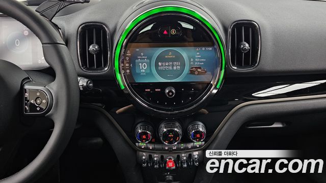 MINI Cooper Countryman Classic Plus 2nd 2023 — фото 15