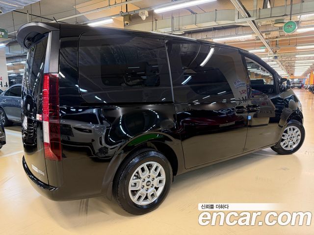 Hyundai Staria L3.5 Cargo 3-Seater Modern 2025 — фото 4