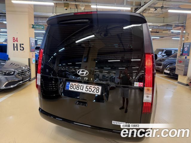 Hyundai Staria L3.5 Cargo 3-Seater Modern 2025 — фото 6