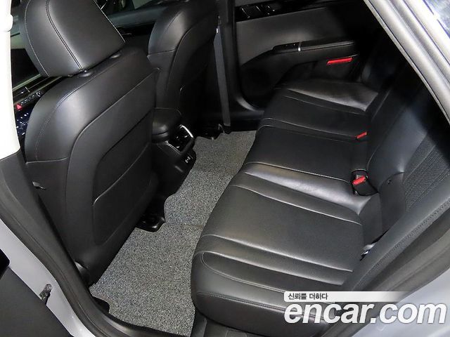 Hyundai Grandeur (GN7) 3.5 LPG 2WD (Taxi) Deluxe 2023 — фото 10