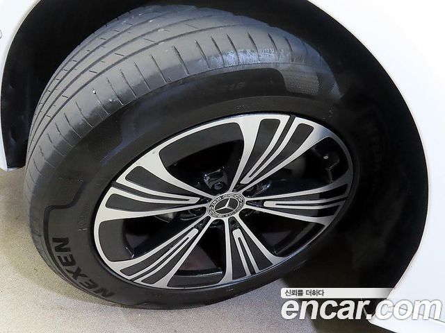 Mercedes-Benz E-Class (W214) E200 Avantgarde 2024 — фото 24